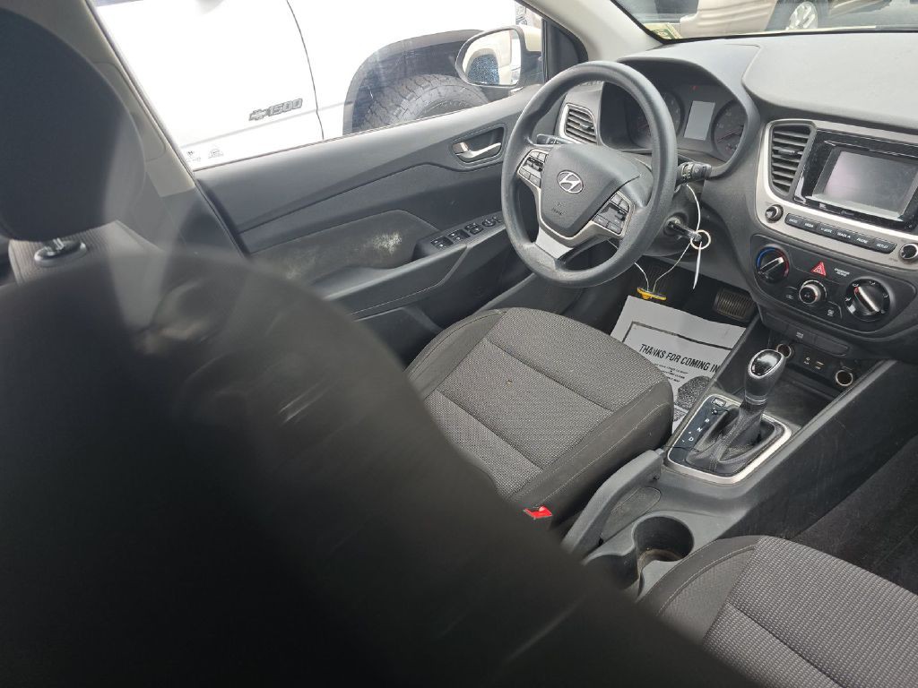 2019 Hyundai Accent Image 7