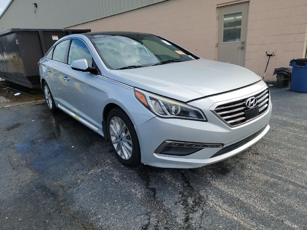 2015 Hyundai Sonata Image 2