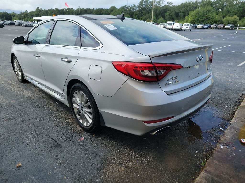 2015 Hyundai Sonata Image 4