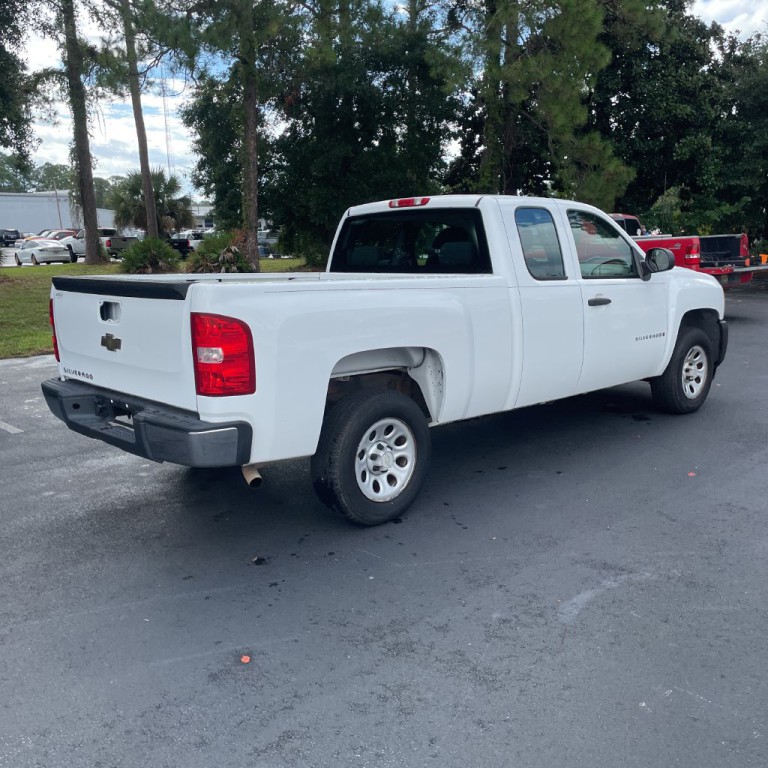 2007 Chevrolet Silverado 1500 Image 3