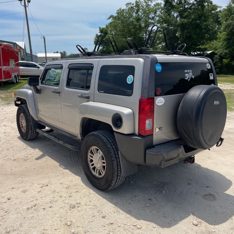 2007 HUMMER H3 Image 4