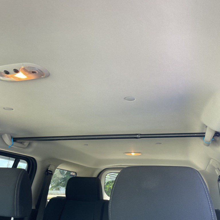 2007 HUMMER H3 Image 9