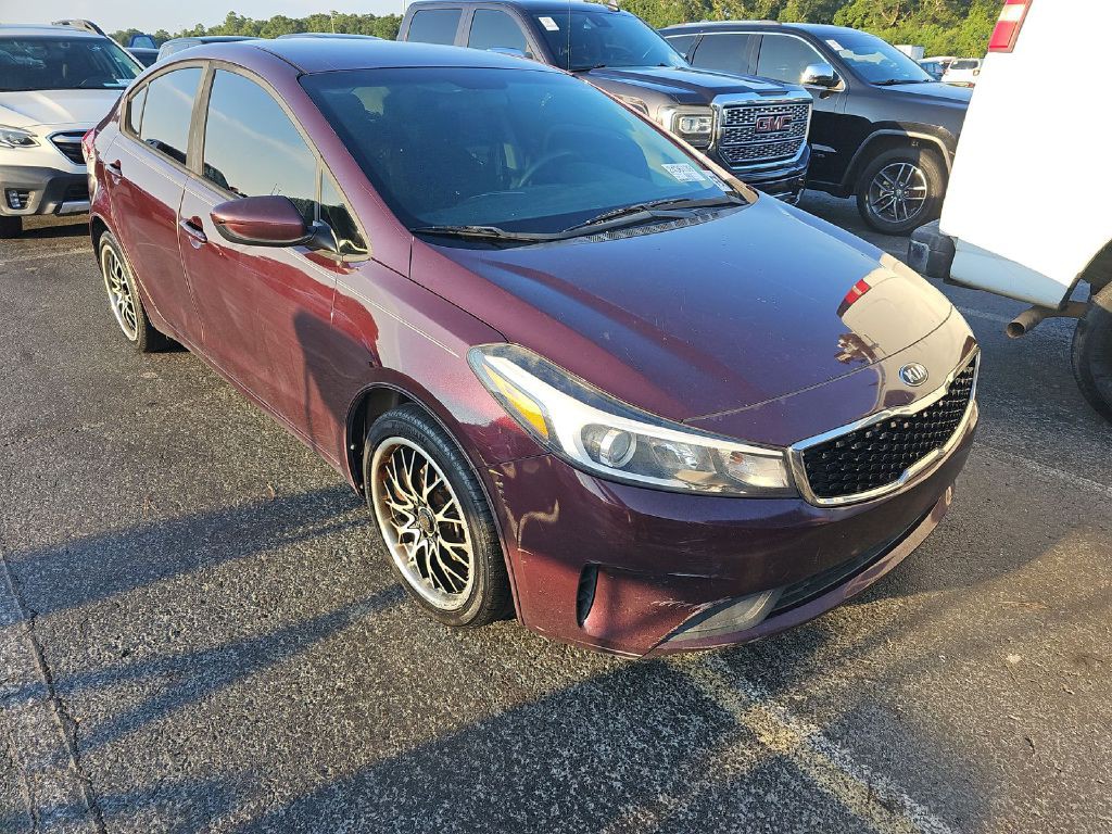 2018 Kia Forte Image 2