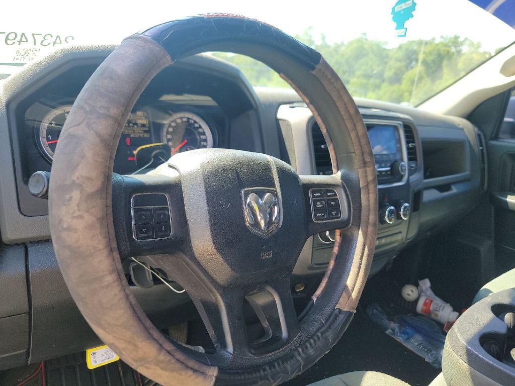2014 RAM 1500 Image 7