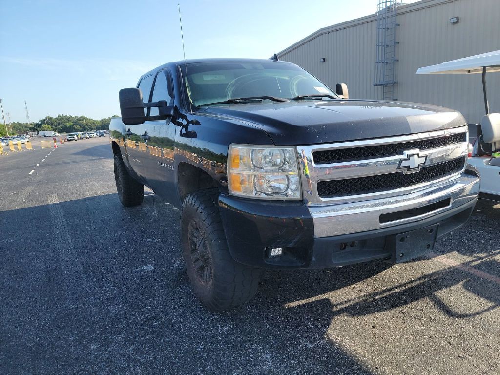 2009 Chevrolet Silverado 1500 Image 2
