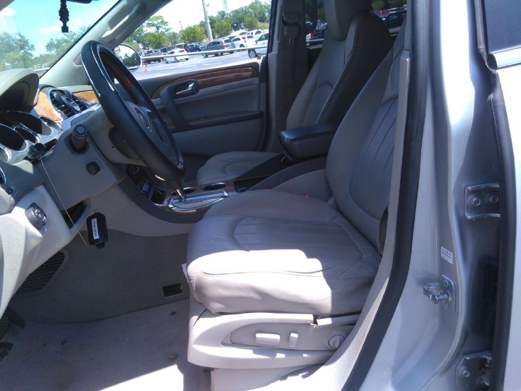 2012 Buick Enclave Image 3