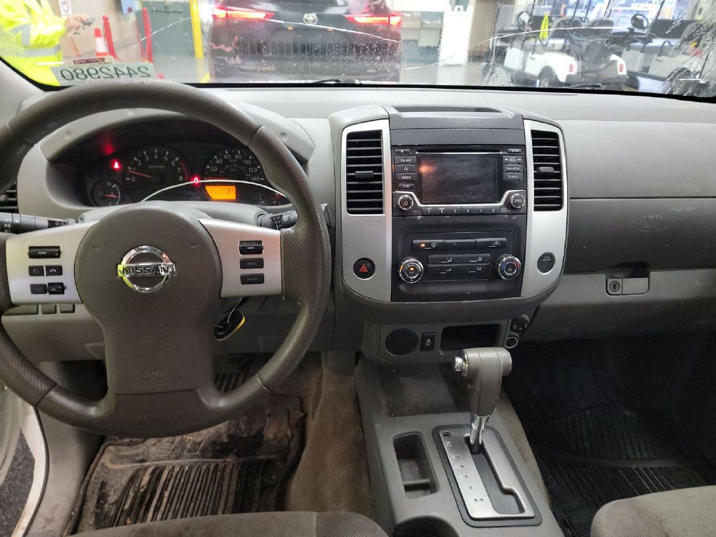 2017 Nissan Frontier Image 7