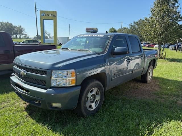 2011 Chevrolet Silverado 1500 Image 1