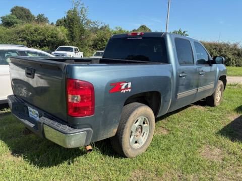 2011 Chevrolet Silverado 1500 Image 3