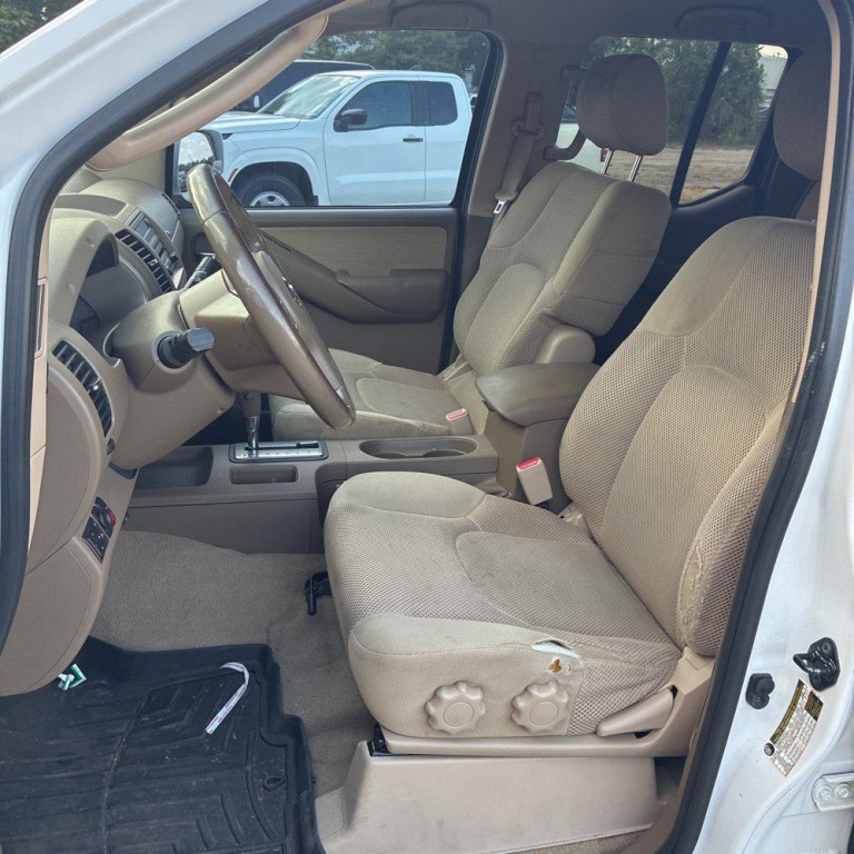 2007 Nissan Frontier Image 5