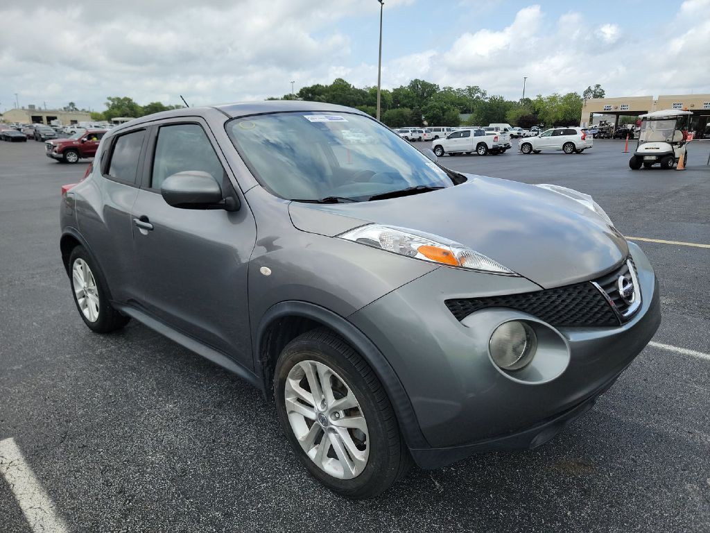 2014 Nissan Juke Image 2