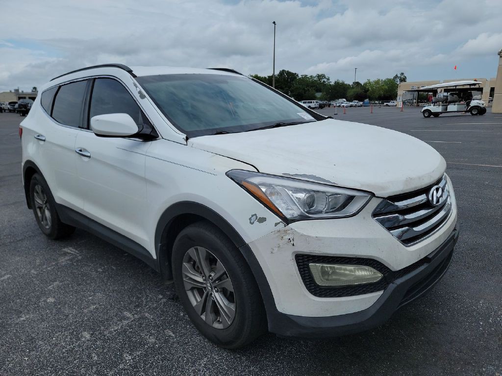 2014 Hyundai Santa Fe Image 2