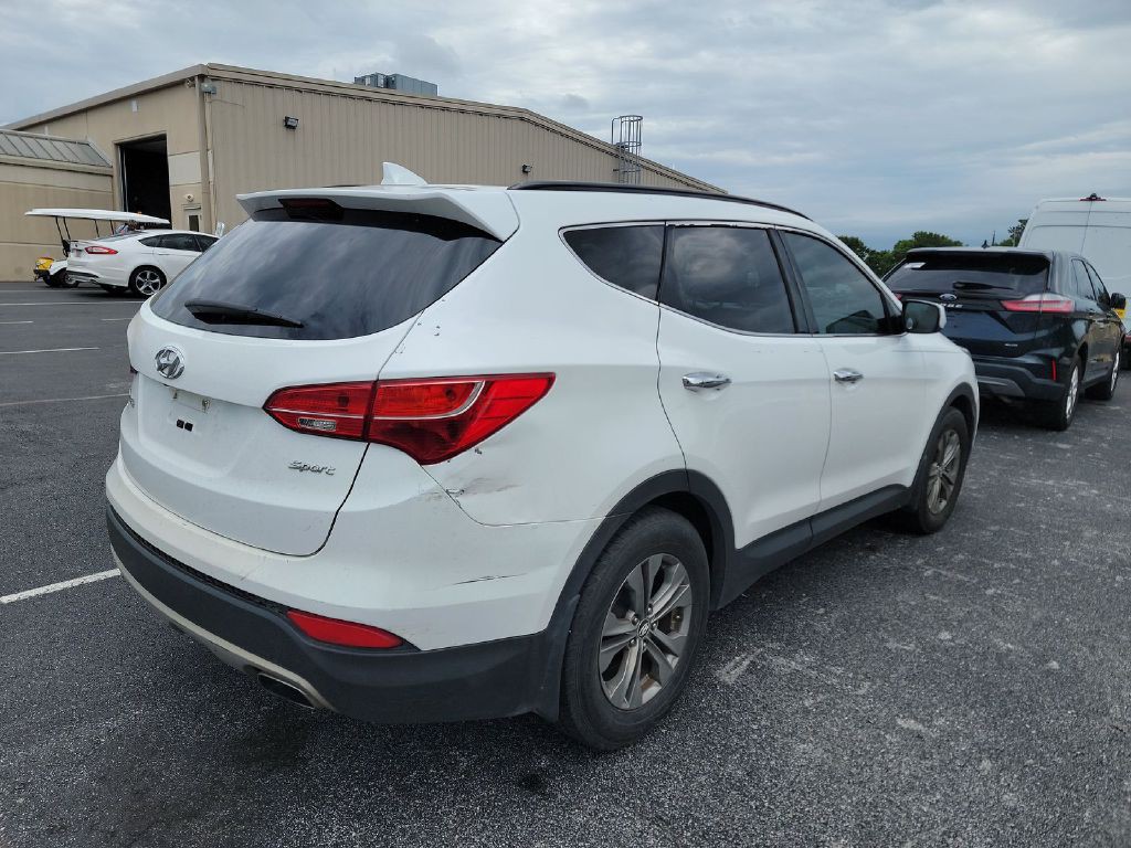 2014 Hyundai Santa Fe Image 3