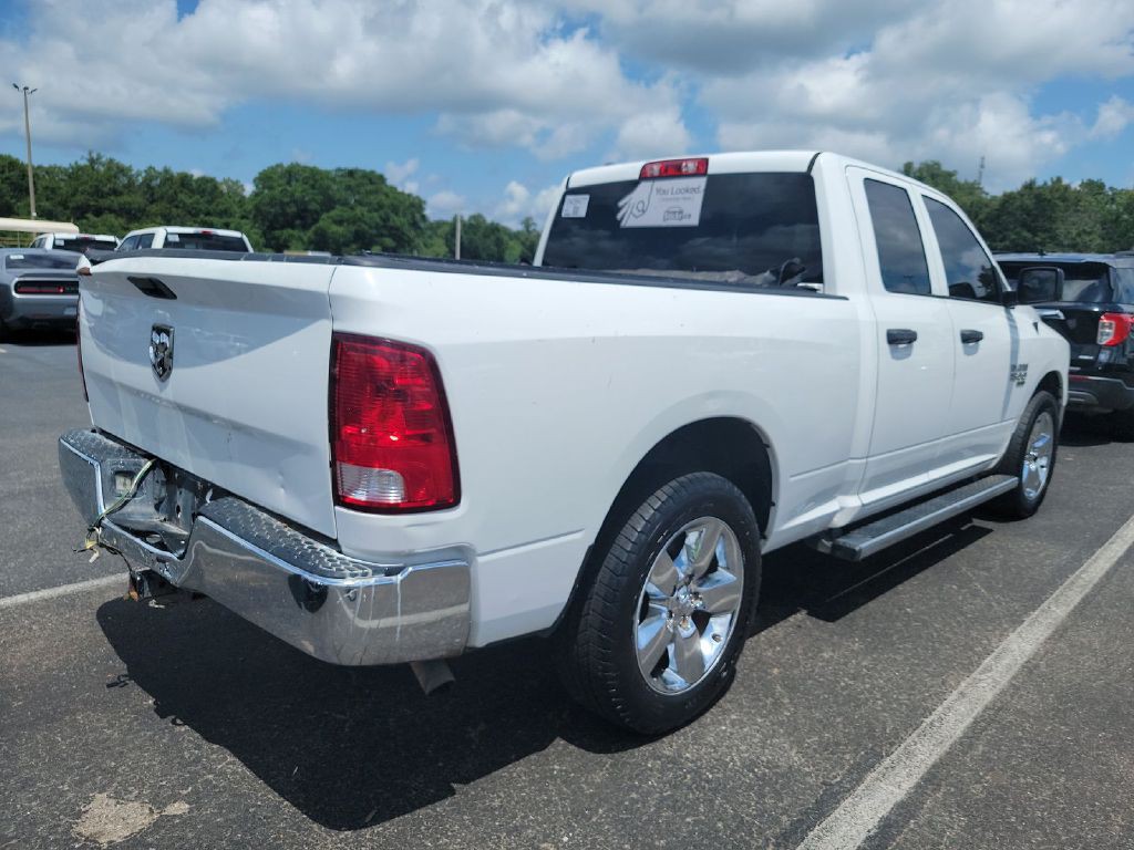 2019 RAM 1500 Image 3
