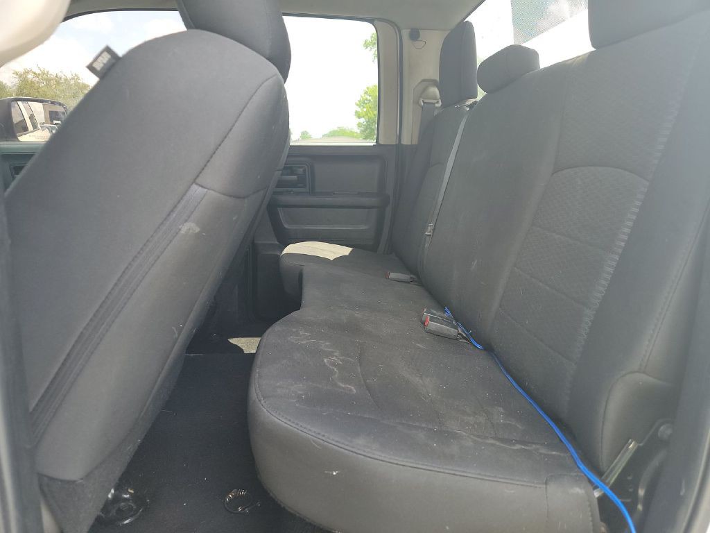 2019 RAM 1500 Image 6