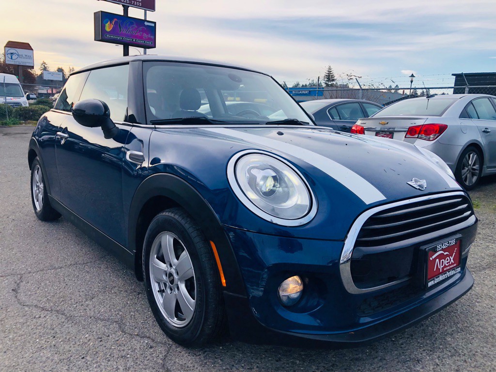 2018 MINI Cooper Image 7