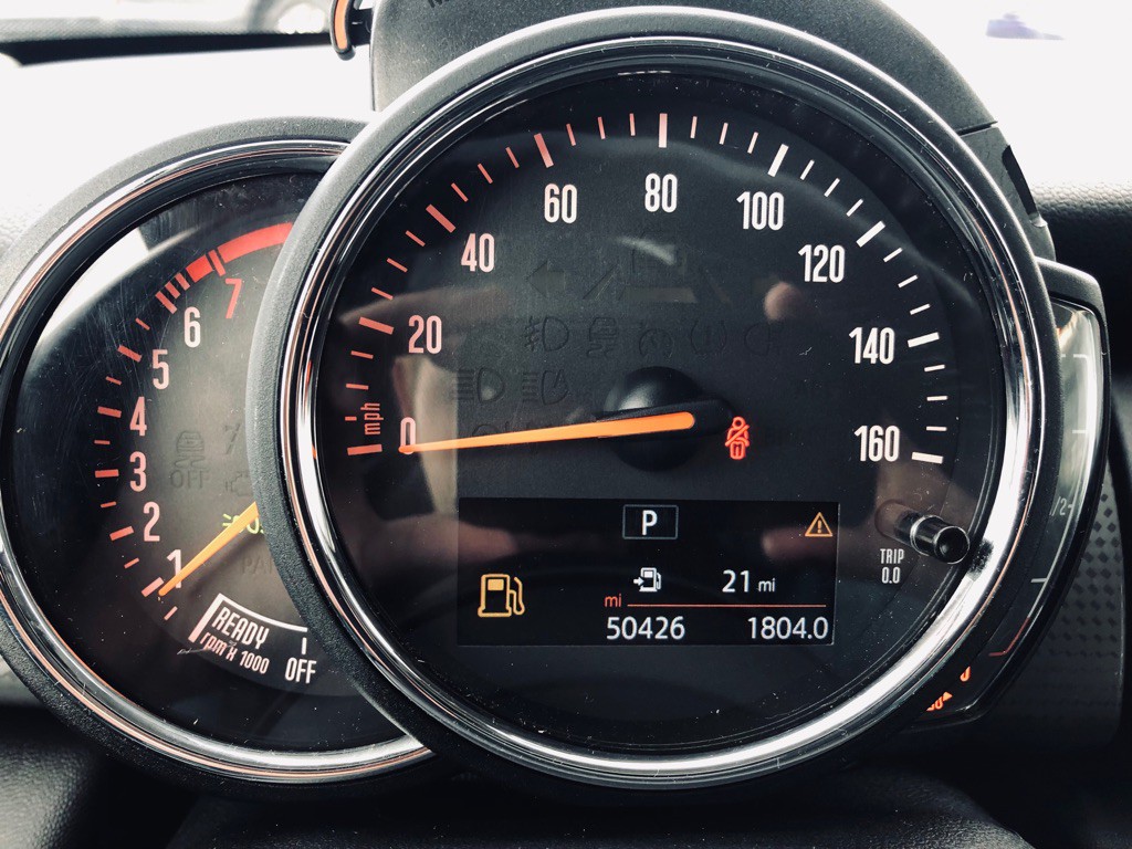 2018 MINI Cooper Image 23