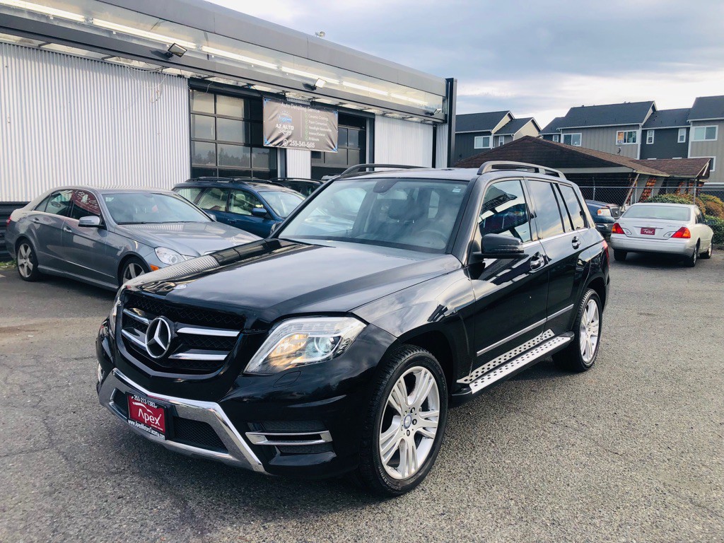 2013 Mercedes-Benz GLK-Class Image 2