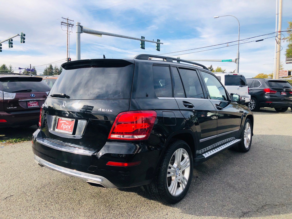 2013 Mercedes-Benz GLK-Class Image 11