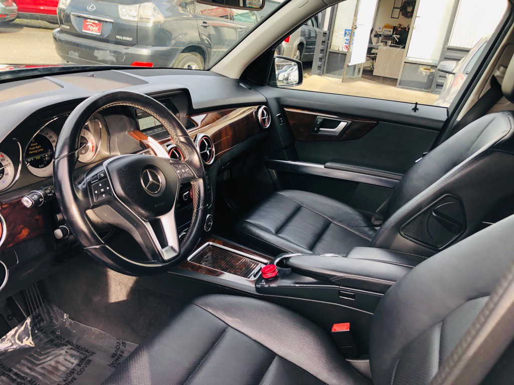 2013 Mercedes-Benz GLK-Class Image 26