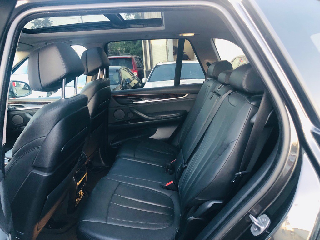 2016 BMW X5 Image 17