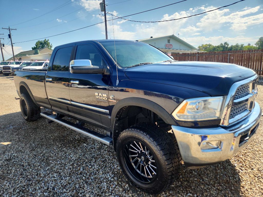2014 RAM 3500 Image 3