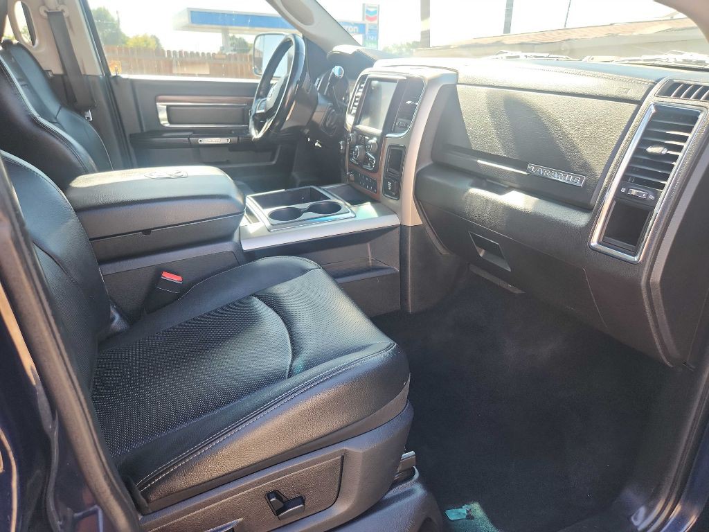 2014 RAM 3500 Image 18