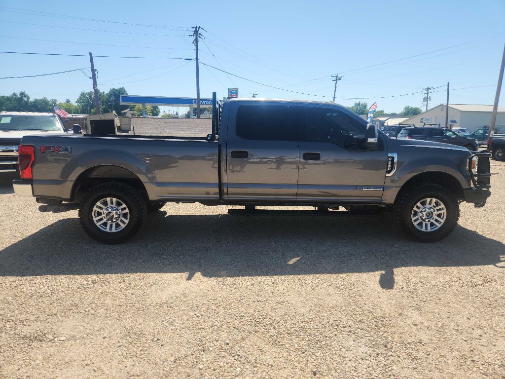 2022 Ford F-250 Image 4