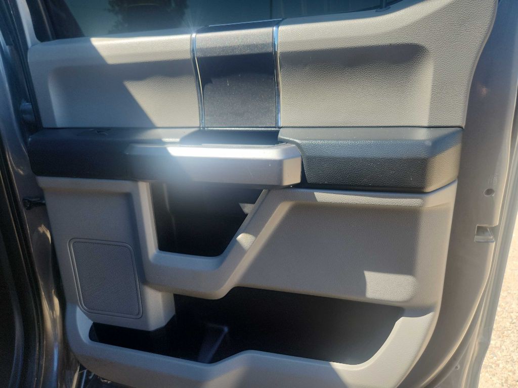 2022 Ford F-250 Image 12