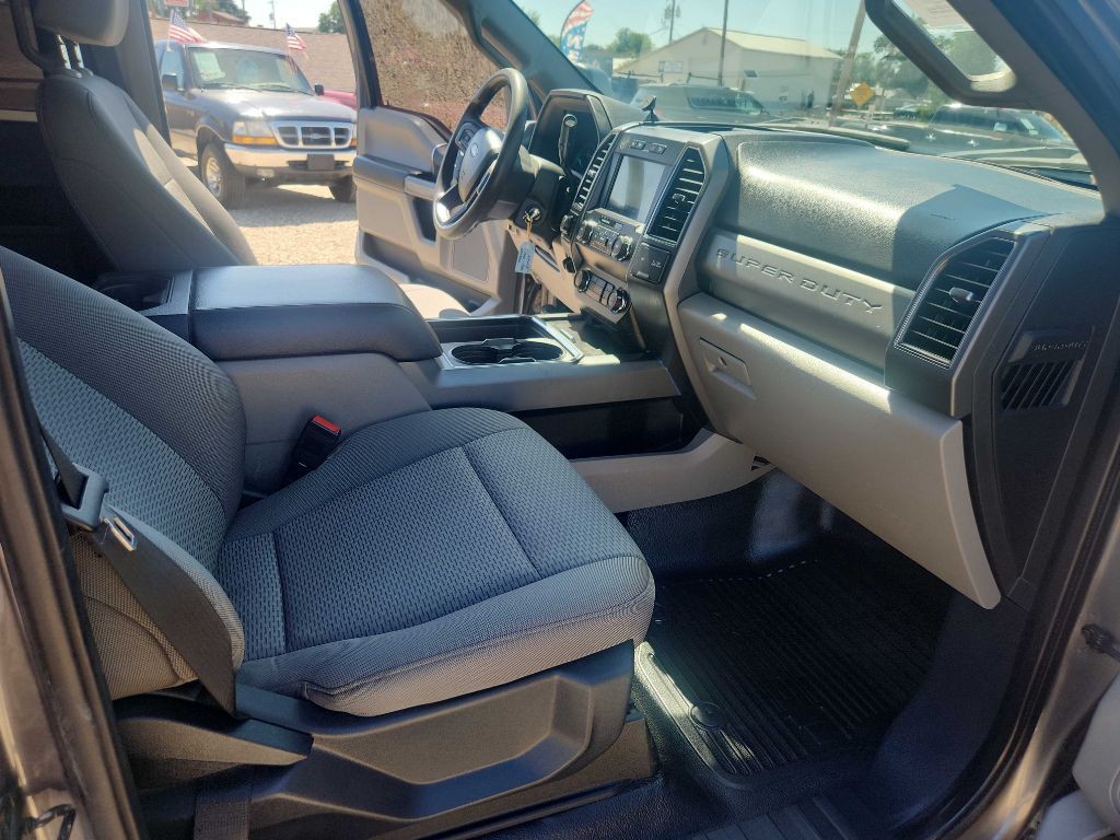 2022 Ford F-250 Image 20
