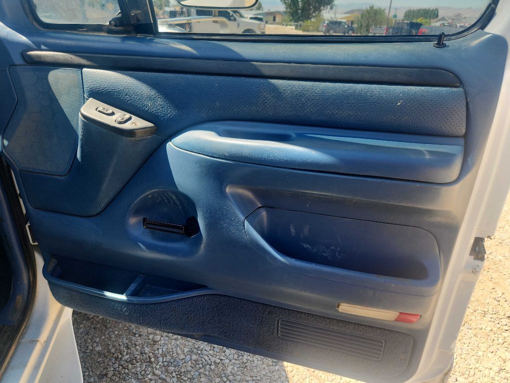 1996 Ford F-250 Image 11