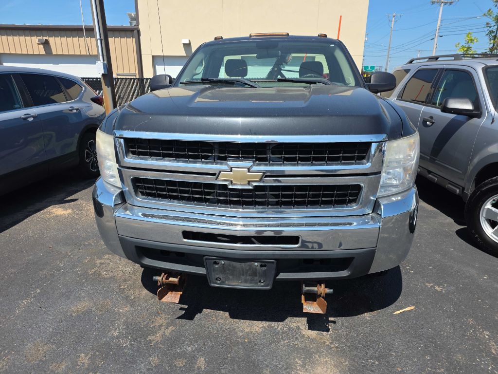 2010 Chevrolet Silverado 1500 Image 3