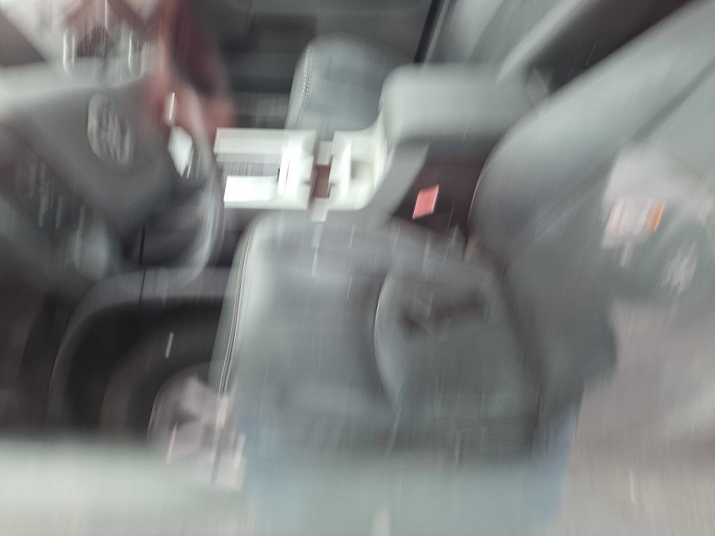 2010 Mercury Mariner Image 7