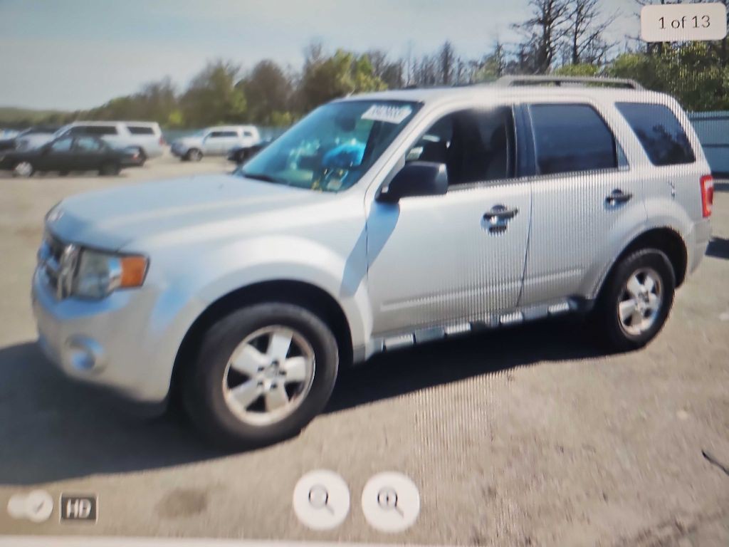 2012 Ford Escape Image 2