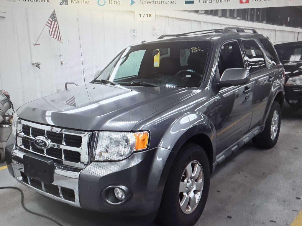 2010 Ford Escape Image 2