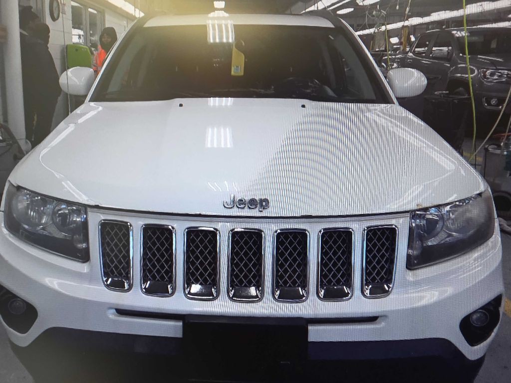 2014 Jeep Compass Image 3