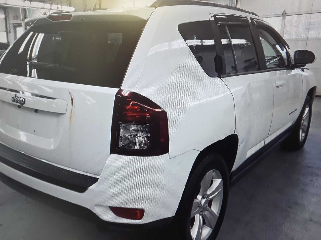 2014 Jeep Compass Image 4