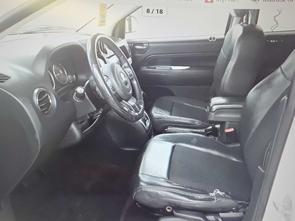 2014 Jeep Compass Image 8