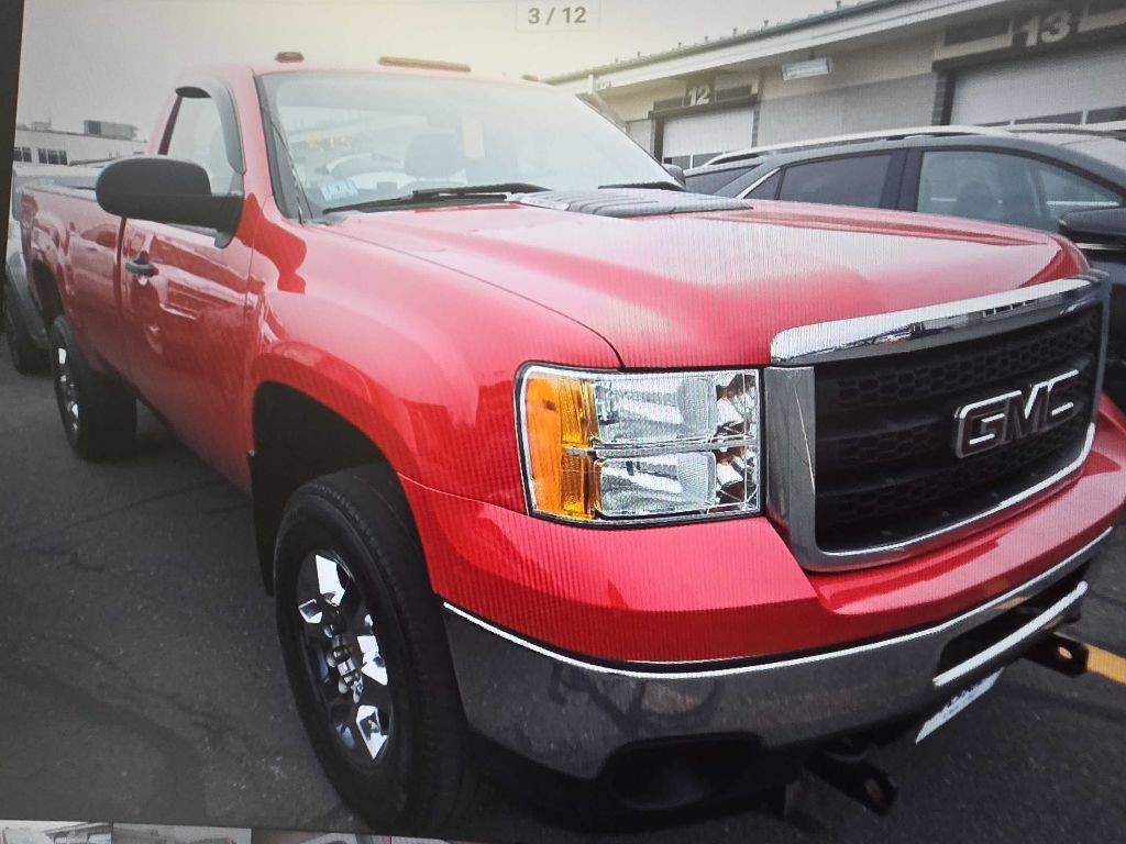 2014 GMC Sierra Image 1