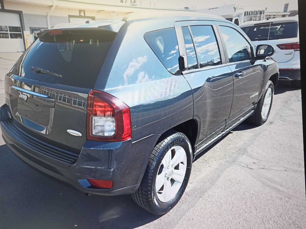 2015 Jeep Compass Image 4