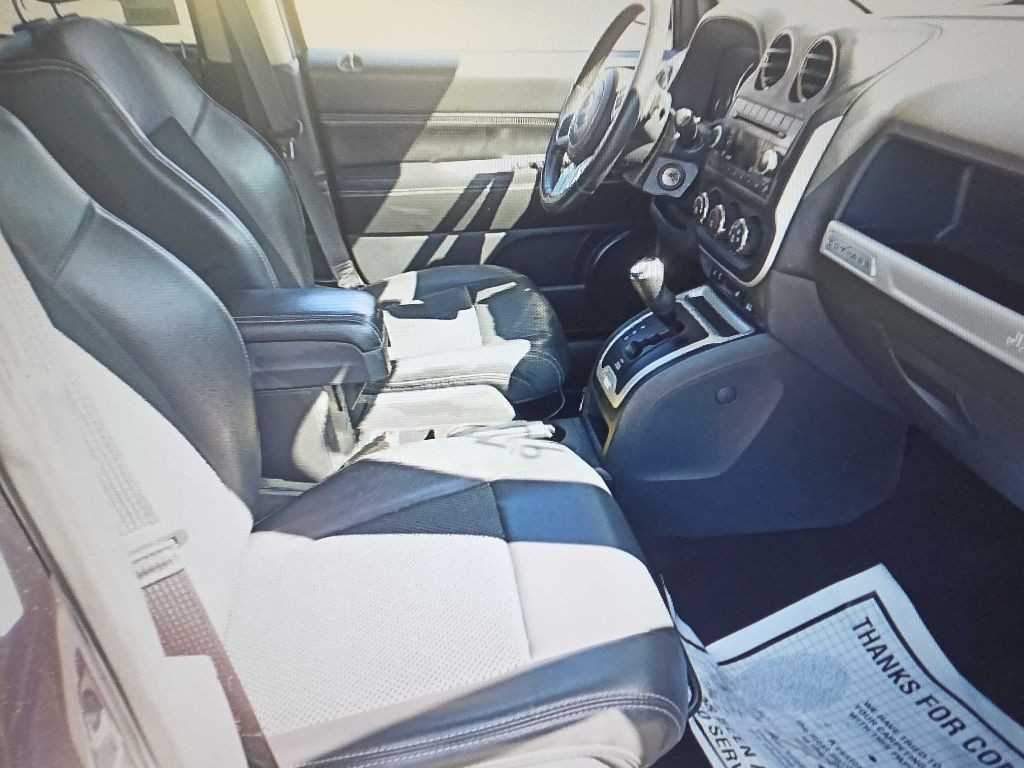 2015 Jeep Compass Image 6