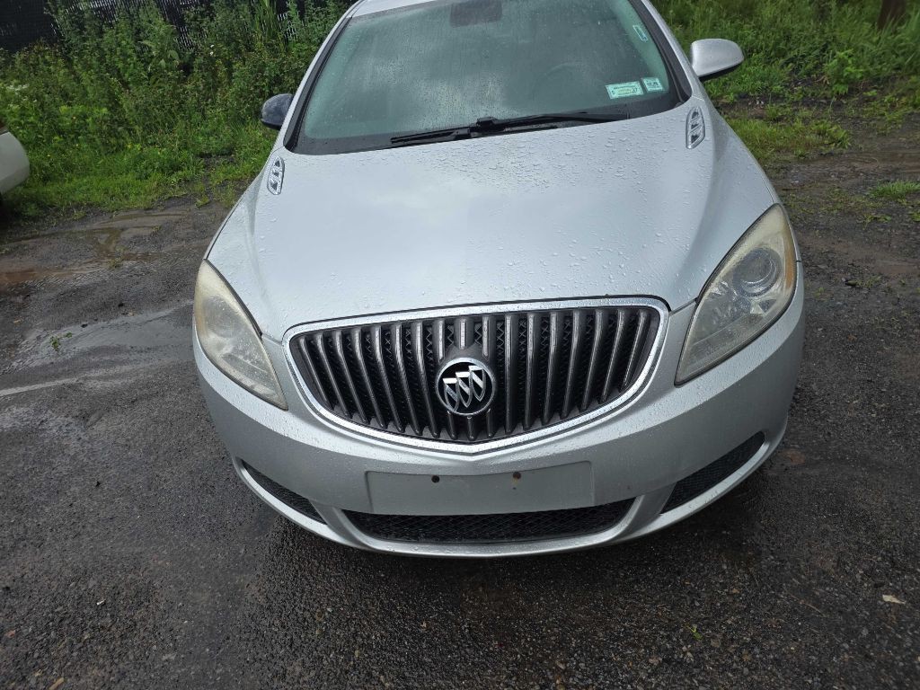 2016 Buick Verano Image 2