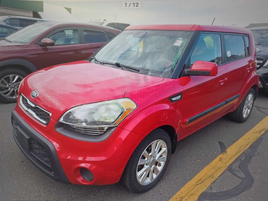 2013 Kia Soul Image 2