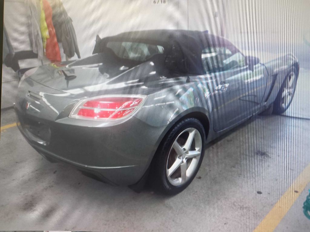 2007 Saturn Sky Image 6