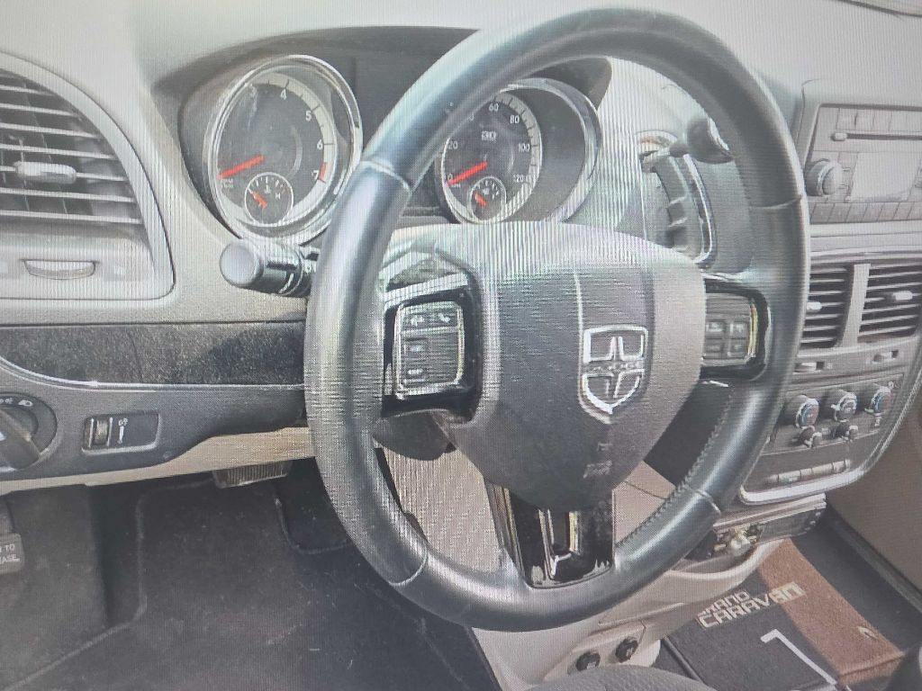2014 Dodge Grand Caravan Image 5