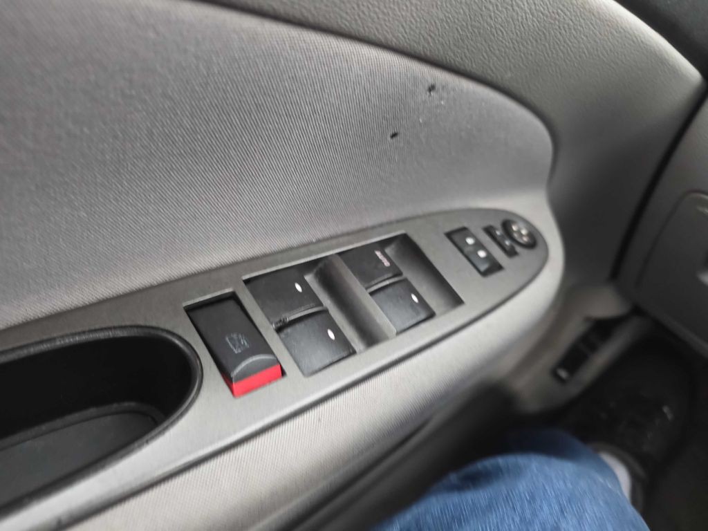 2008 Chevrolet Cobalt Image 7