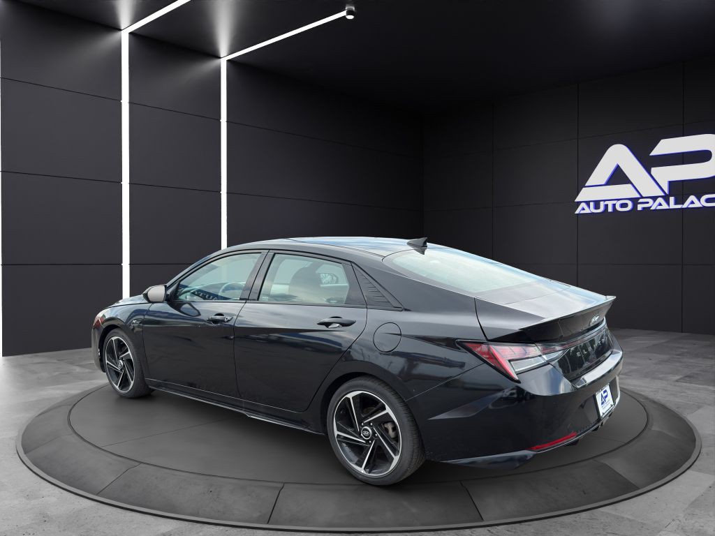 2022 Hyundai Elantra Image 4
