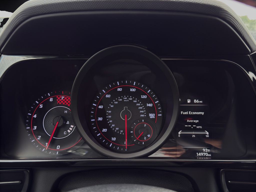 2022 Hyundai Elantra Image 17