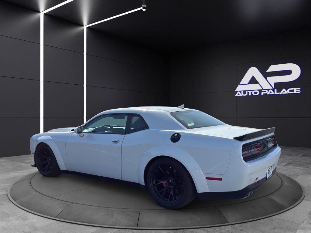 2021 Dodge Challenger Image 4