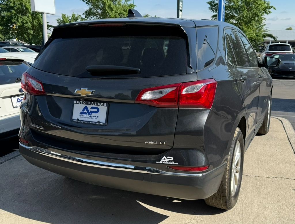 2018 Chevrolet Equinox Image 2